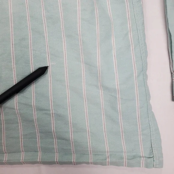 Burberrys of London Men's Verticle Stripe Button Up Shirt SZ 42 Made in France - Picture 14 of 16